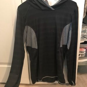 Running lightweight long sleeve shirt